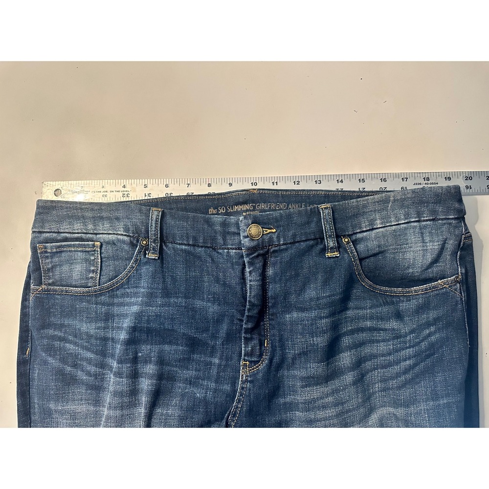 Chico's Girlfriend Ankle Jeans So Slimming Stretch Dark Wash Denim Size 3 / 16 - Picture 4 of 7
